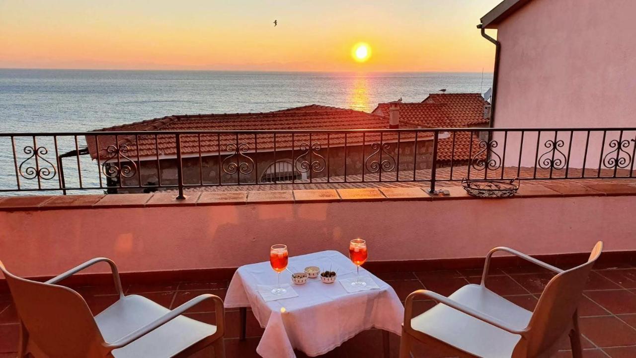 Hotel Sardi Pomonte Kültér fotó